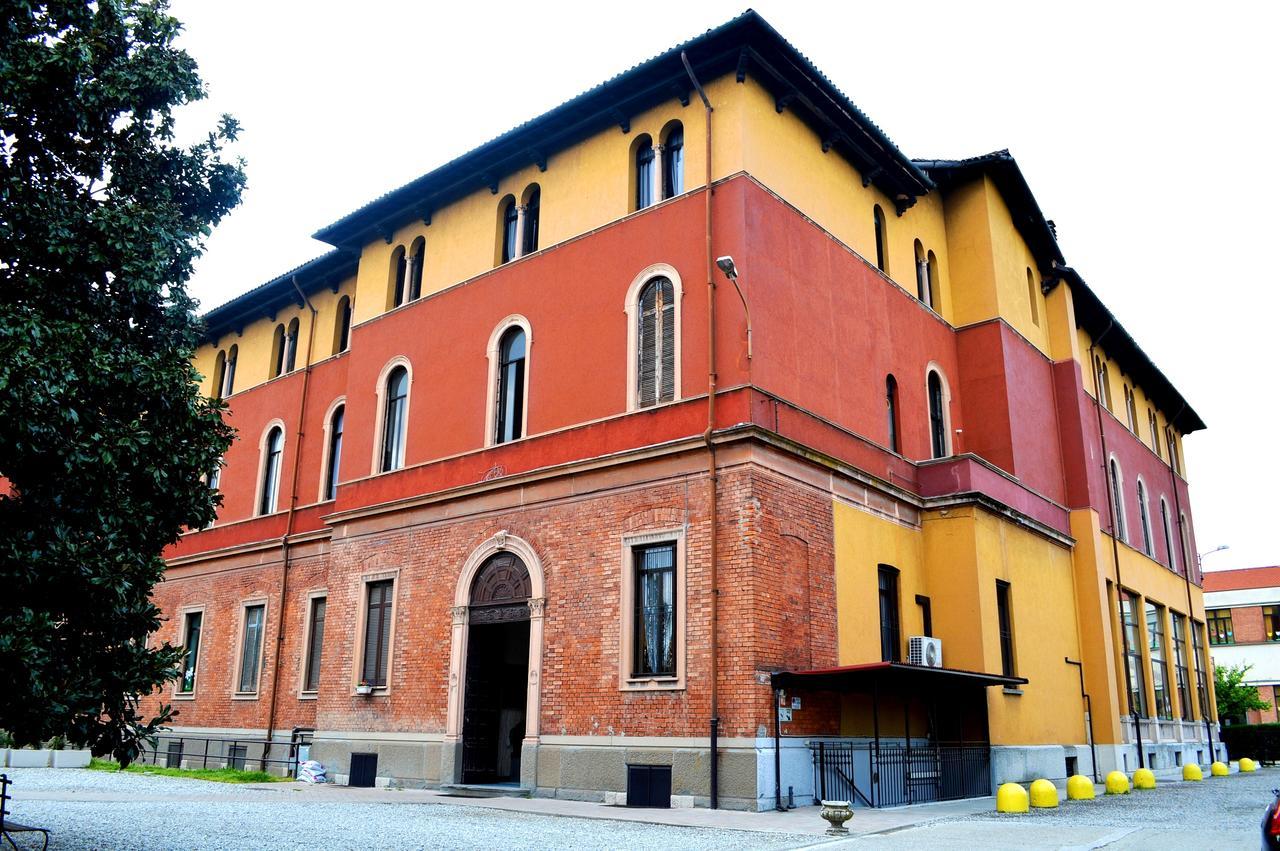 Готель Casa Per Ferie Achille Ricci Мілан Екстер'єр фото